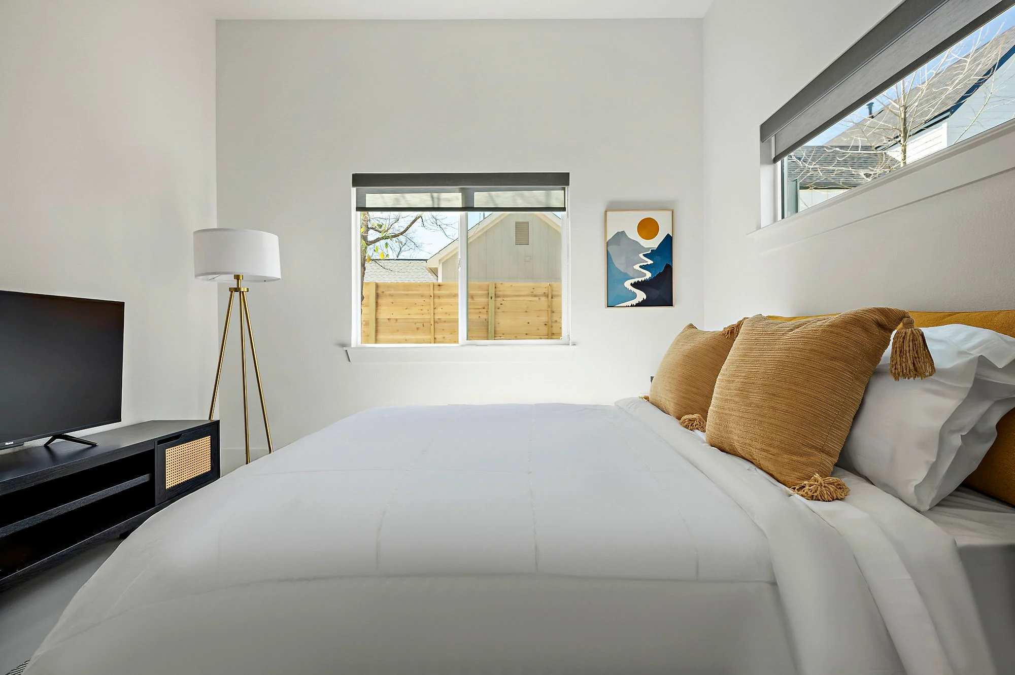 Back house bedroom 2