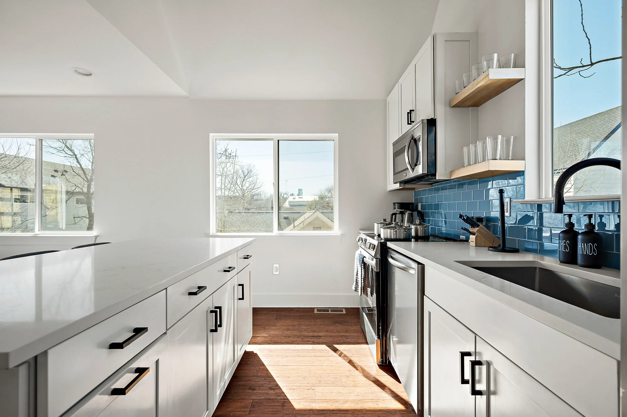 Back house kitchen