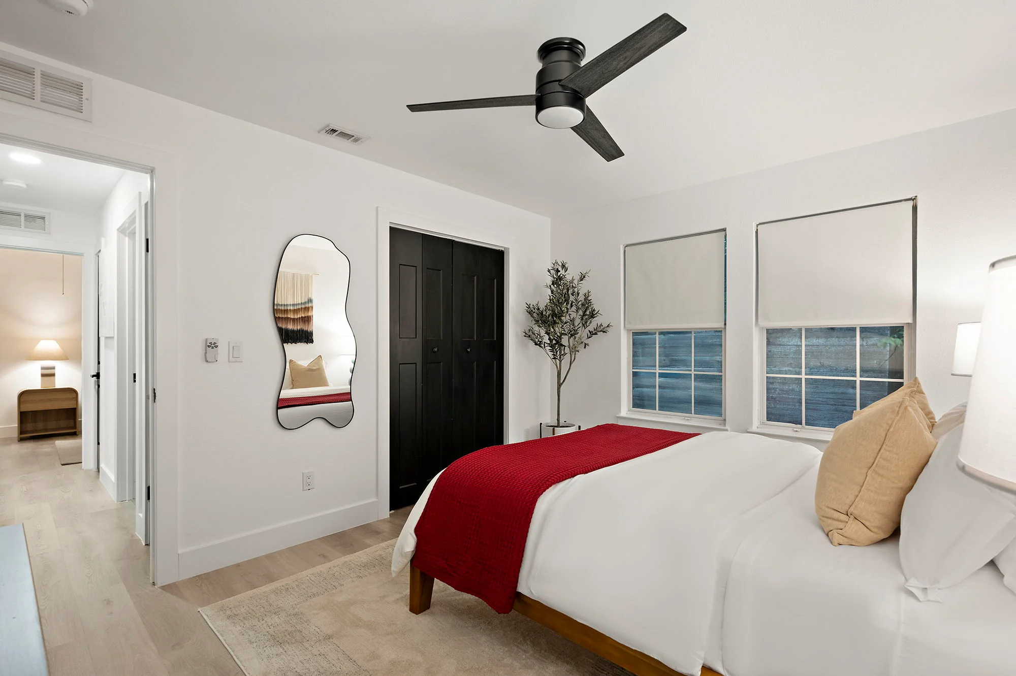 Guest bedroom 1