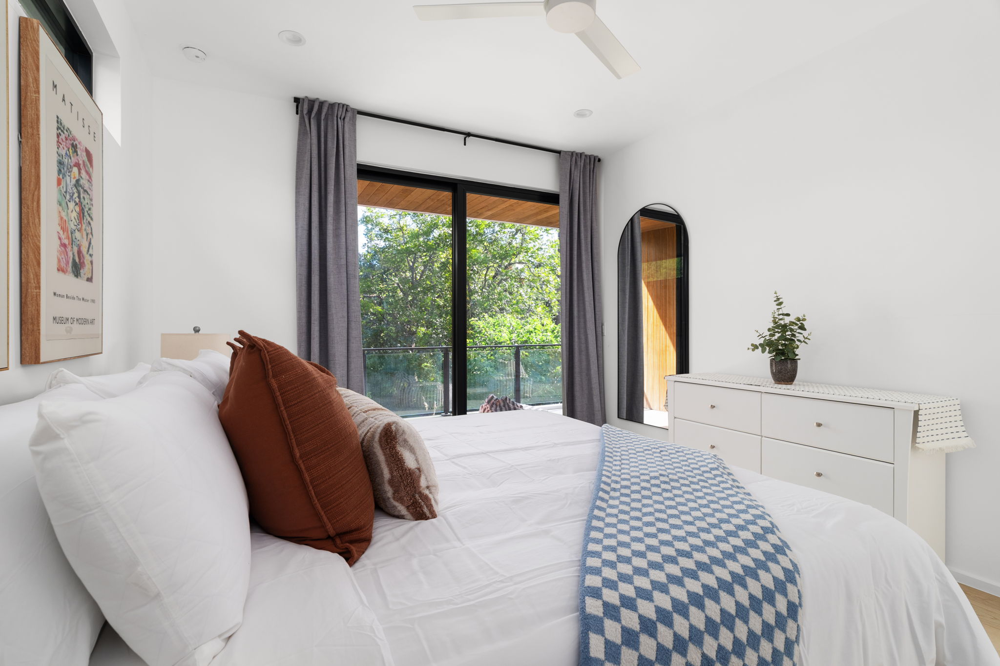Guest Bedroom 1