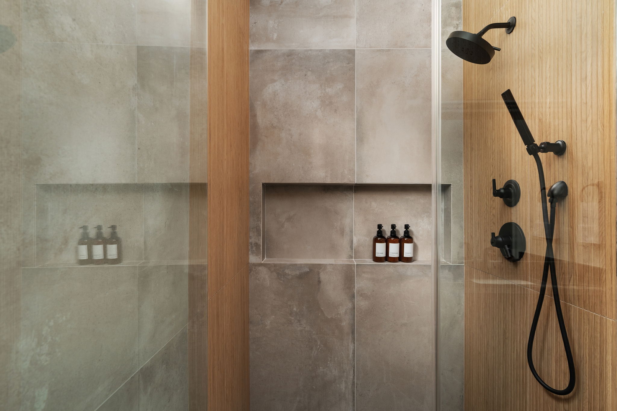 Guest Bathroom 3
