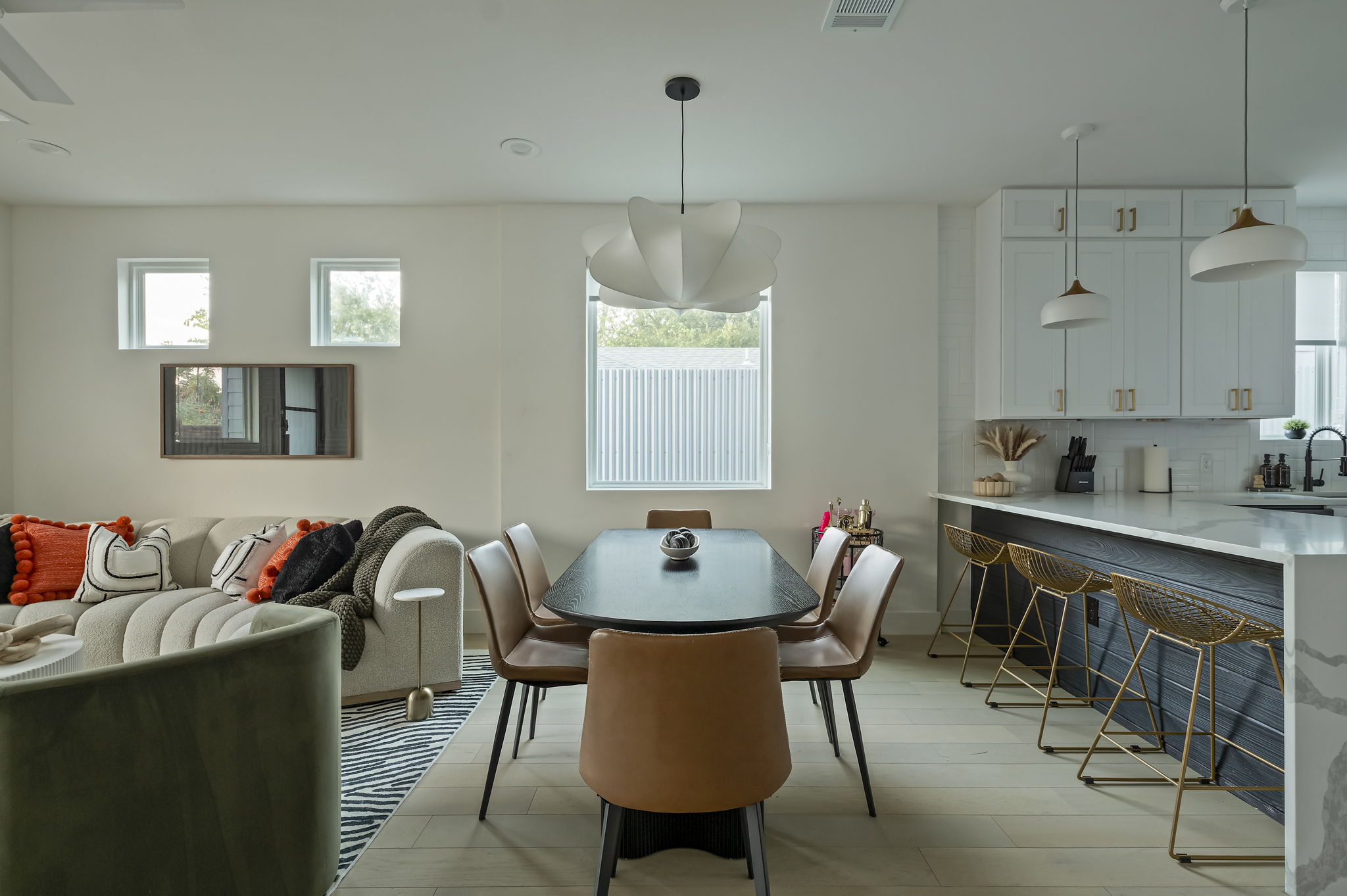 17-web-or-mls-4223-1812