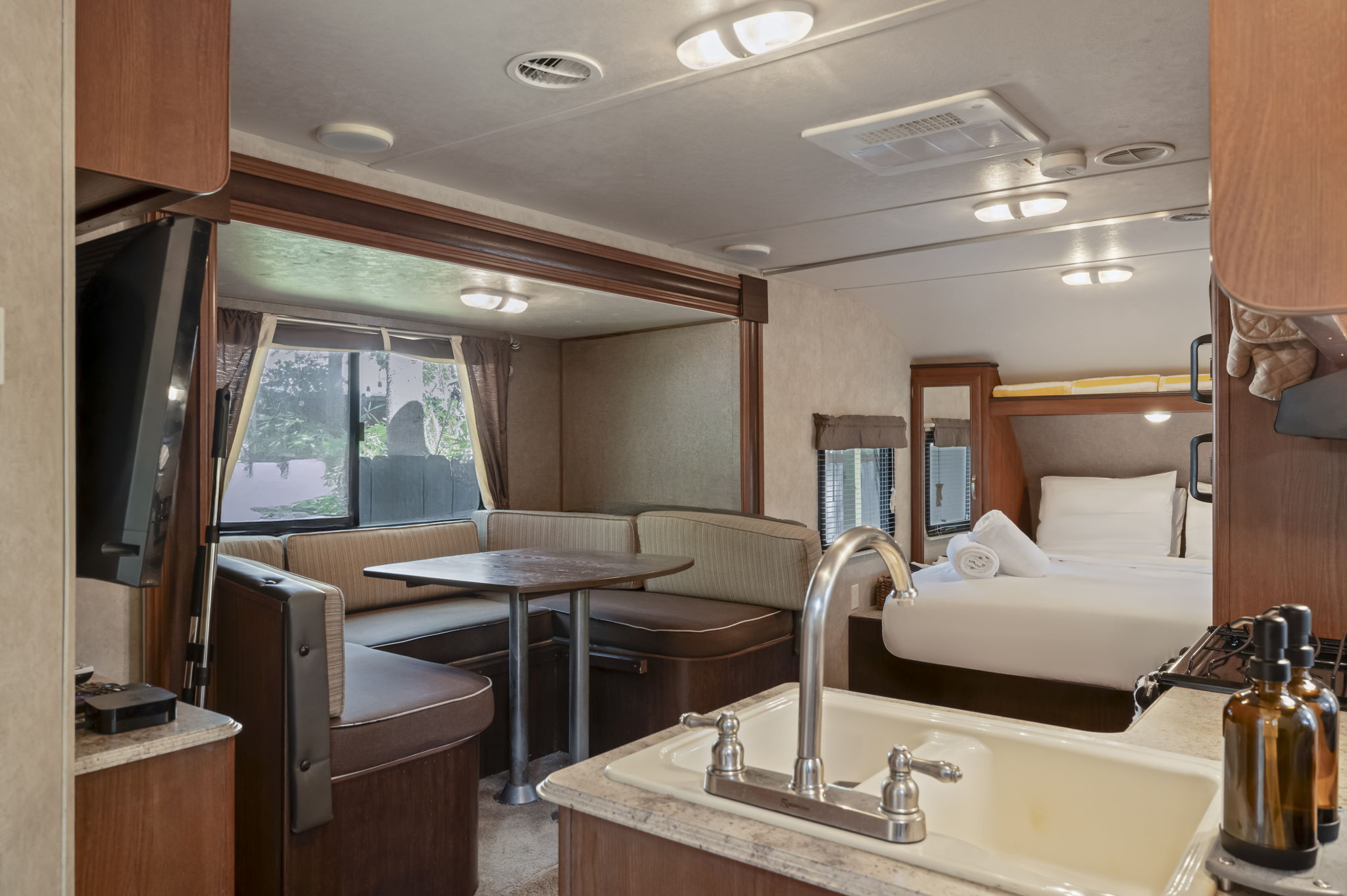 24-web-or-mls-4223-1036