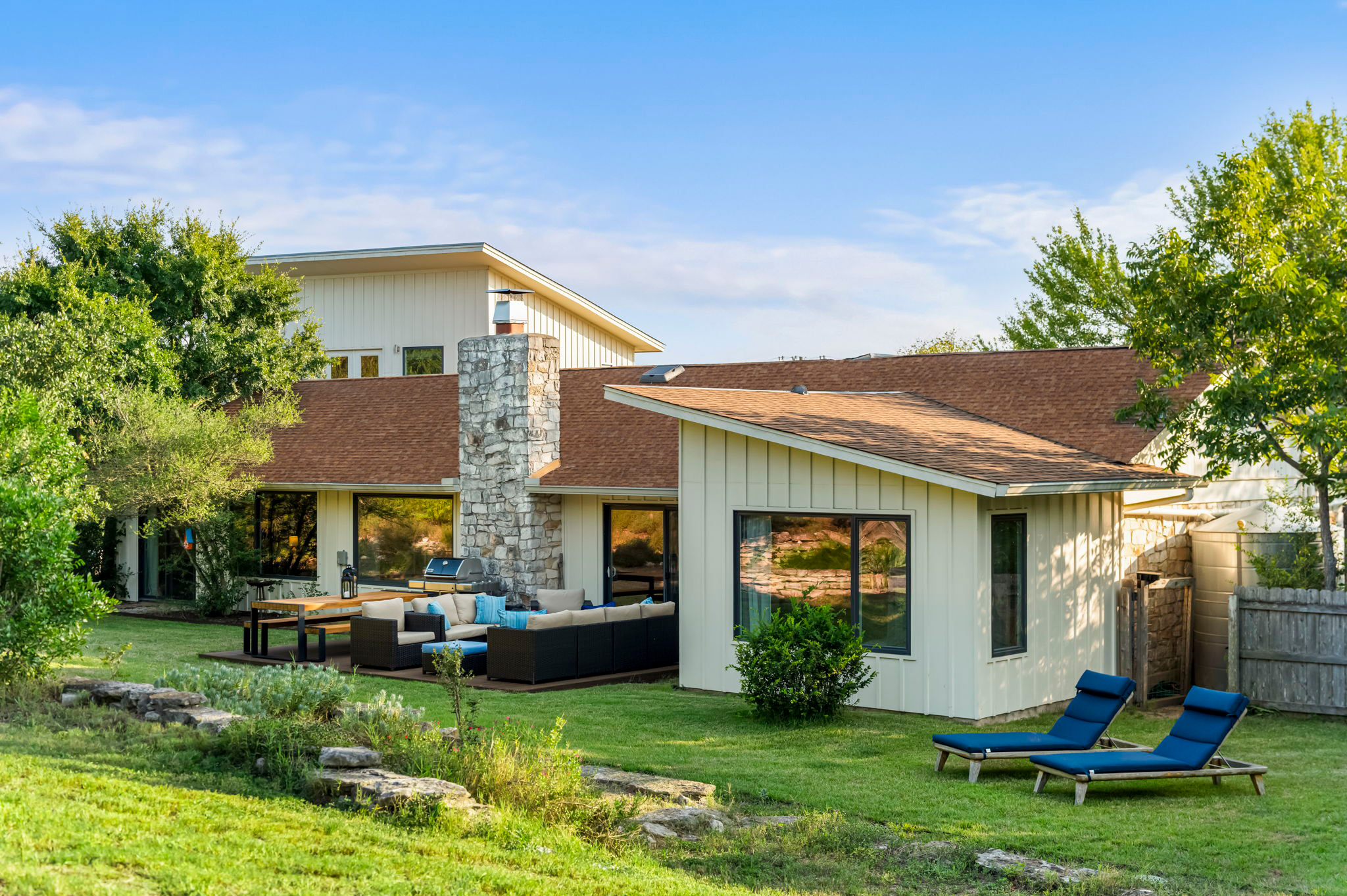 29-FixedRoof-4223-0888